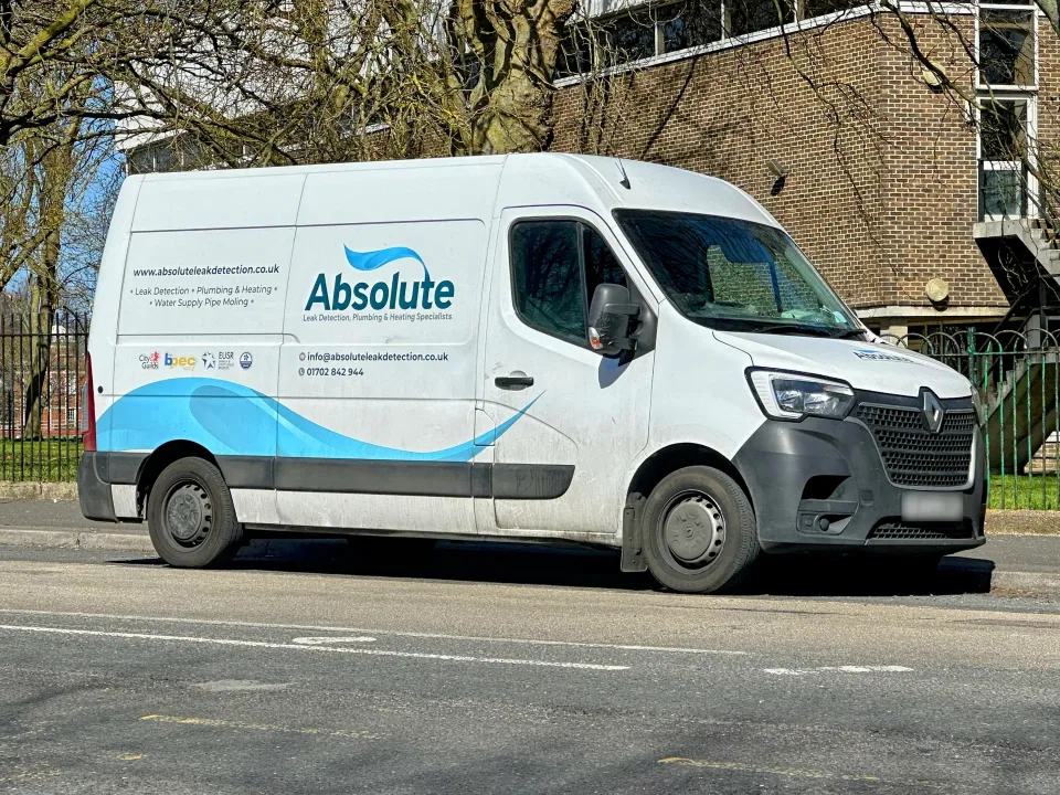 Service Van — Commercial Vehicle — Service Van, Renault Master Van, Commercial Vehicle, Plumbing
